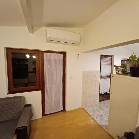 Apartments Zuanovic カルロバッグ エクステリア 写真