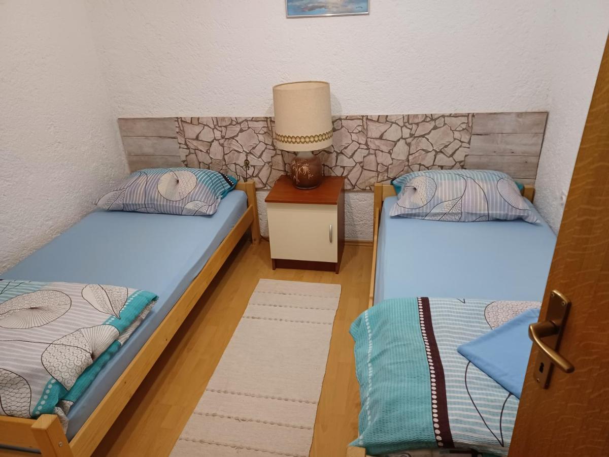 Apartments Zuanovic カルロバッグ エクステリア 写真