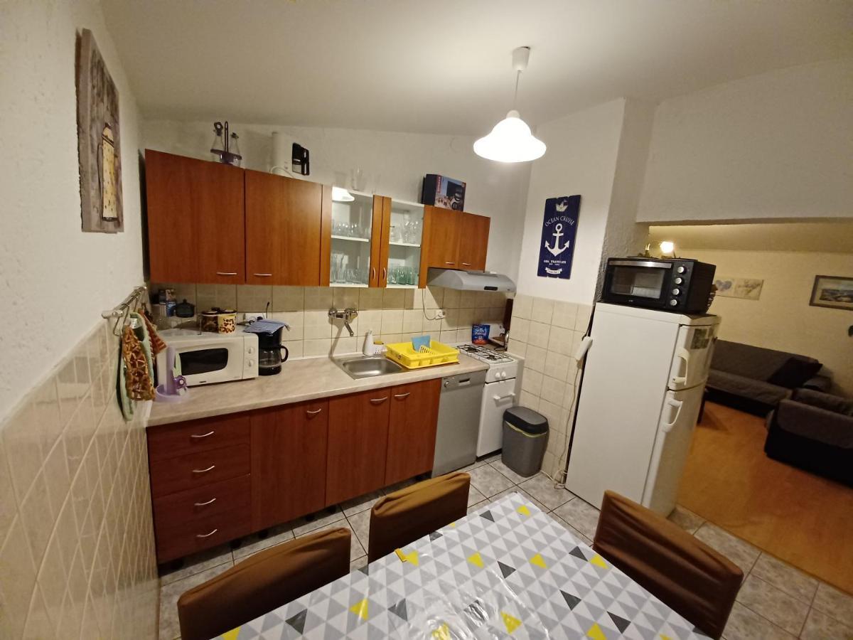 Apartments Zuanovic カルロバッグ エクステリア 写真