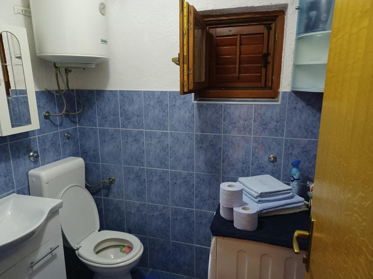 Apartments Zuanovic カルロバッグ エクステリア 写真