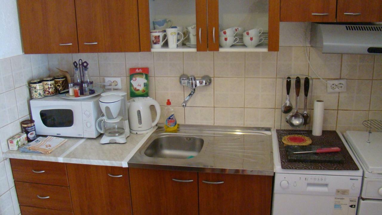 Apartments Zuanovic カルロバッグ エクステリア 写真